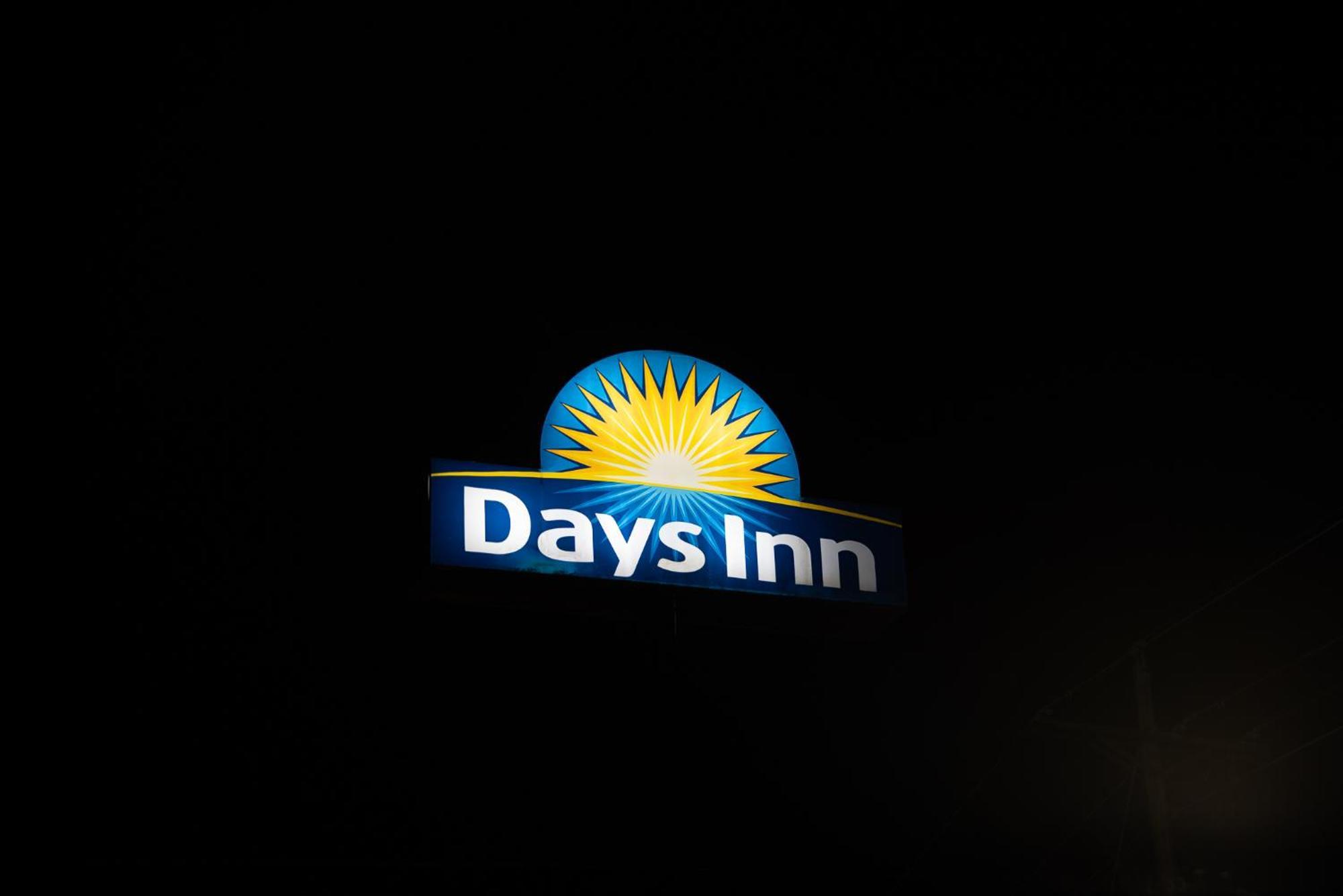 Days Inn By Wyndham Troy Exterior foto